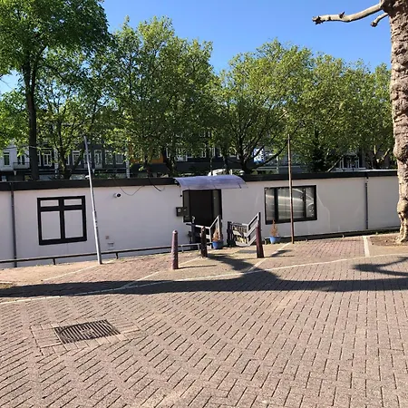 Amsterdam-Houseboat-Amstel Konukevi Amsterdam