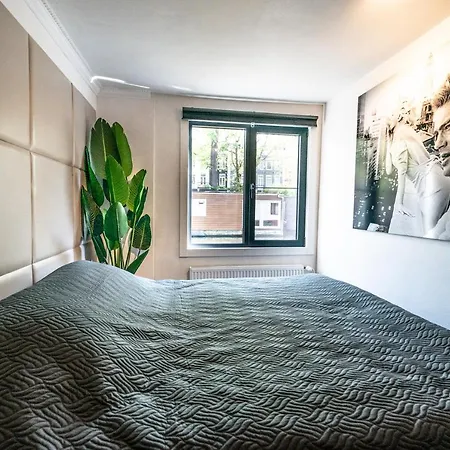 Amsterdam-houseboat-amstel 招待所 4*